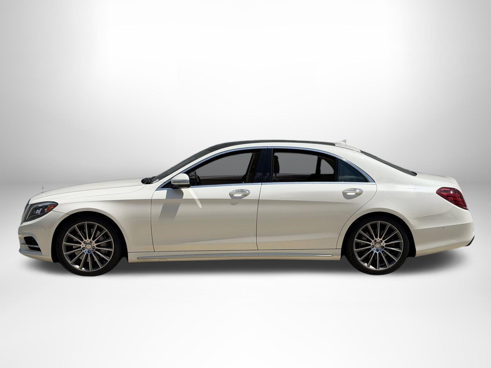 Used 2015 Mercedes-Benz S 550 Sedan image 3