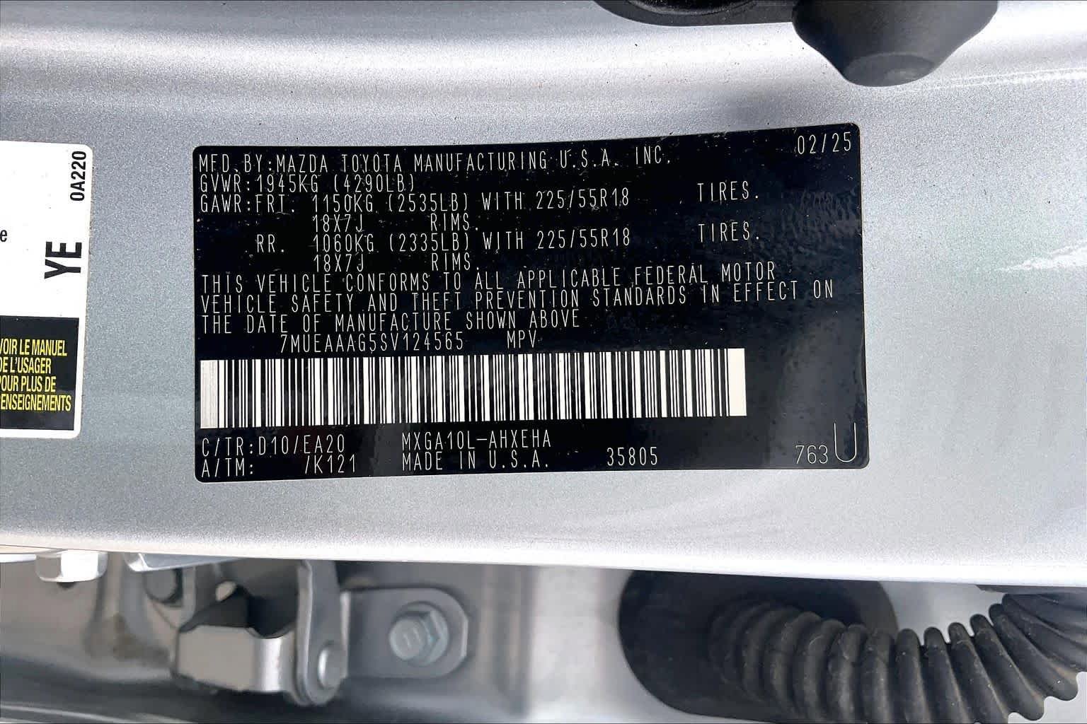 Used 2025 Toyota Corolla Cross XLE FWD image 34