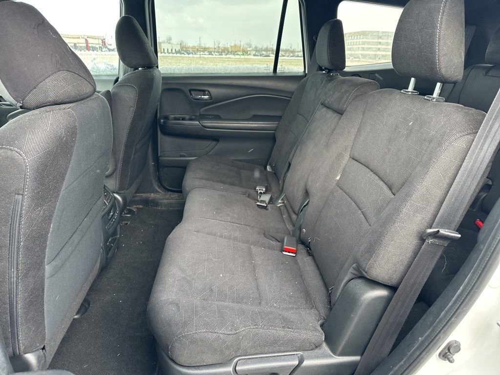 Used 2022 Honda Pilot Sport image 14