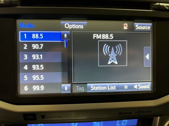 Used 2018 Toyota 4Runner Limited AWD/4WD image 12