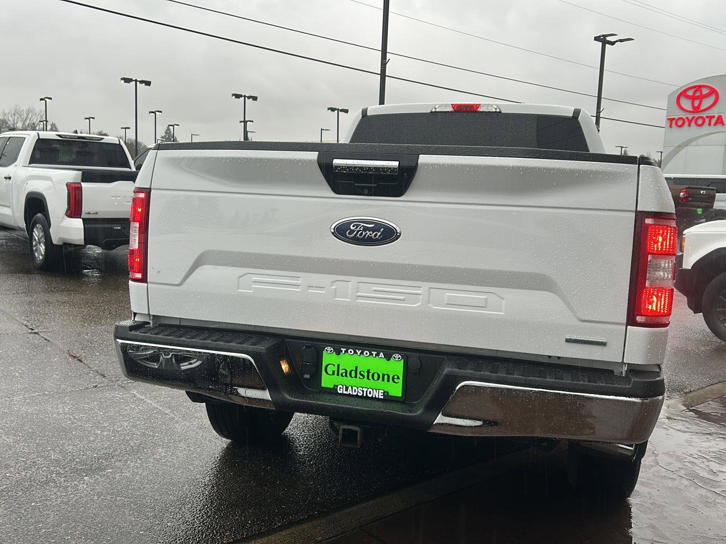 Used 2018 Ford F150 XLT w/ Equipment Group 301A Mid image 6