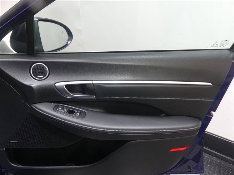 Used 2020 Hyundai Sonata Limited w/ Cargo Package FWD image 19
