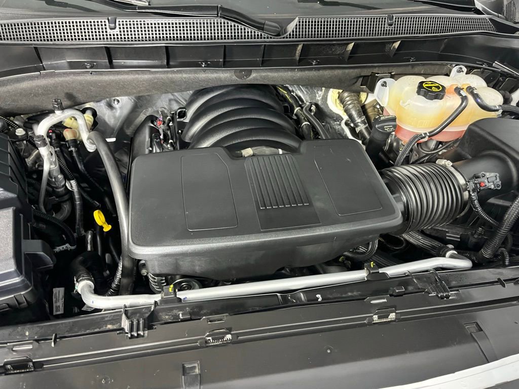 Used 2025 Chevrolet Tahoe LT image 30