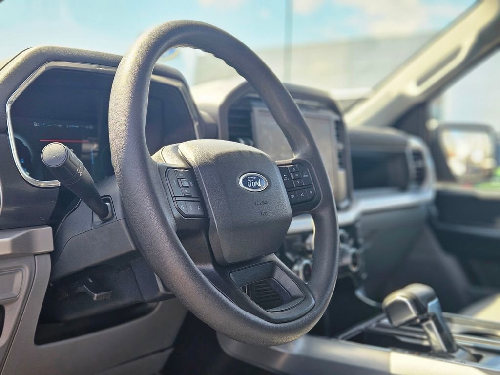 Used 2023 Ford F150 Lightning Pro AWD/4WD image 16