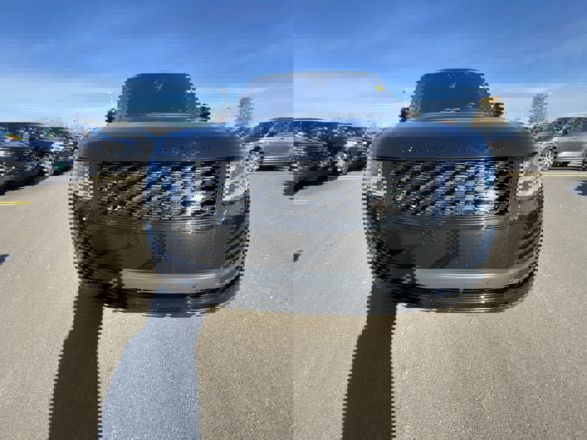 Used 2020 Land Rover Range Rover Long Wheelbase HSE image 32