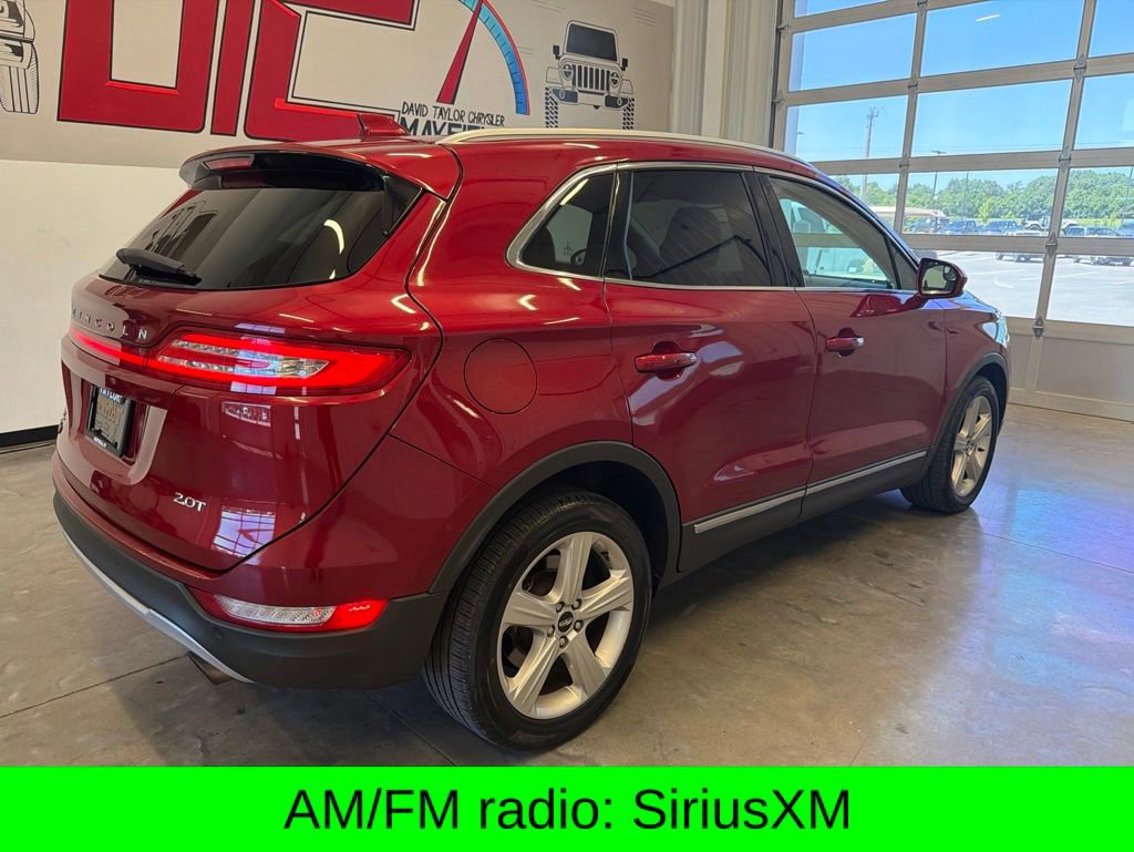 Used 2017 Lincoln MKC Premiere FWD image 3