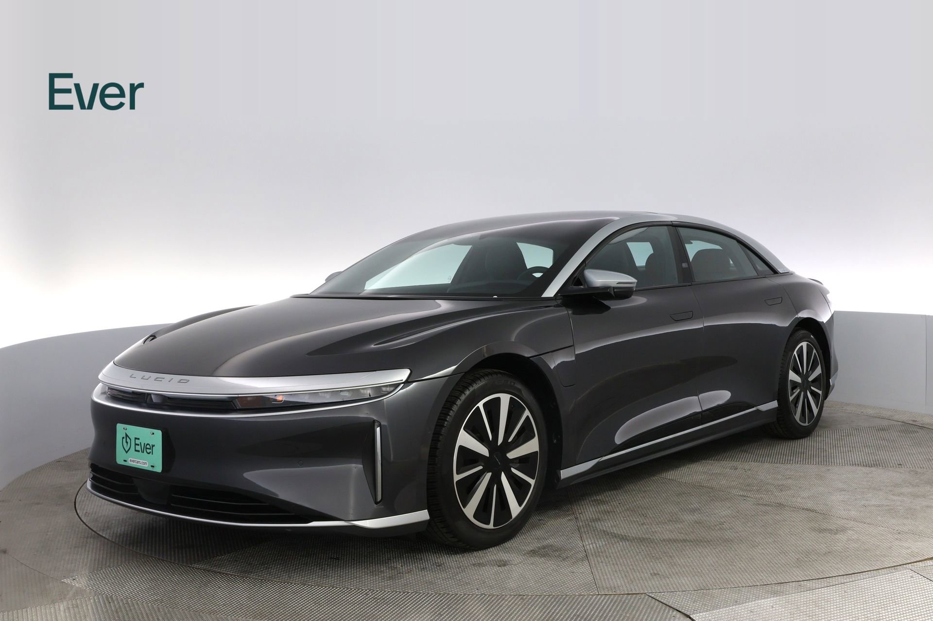 Used 2022 Lucid Air Grand Touring image 2