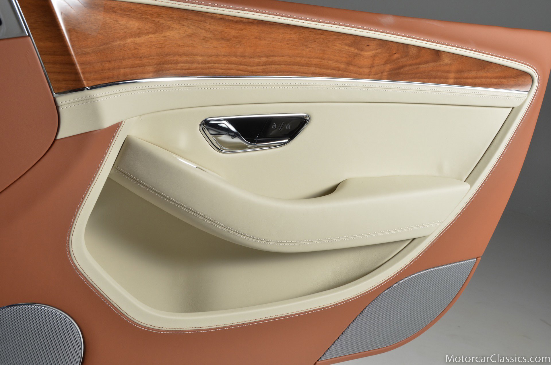 Used 2022 Bentley Continental GT image 35