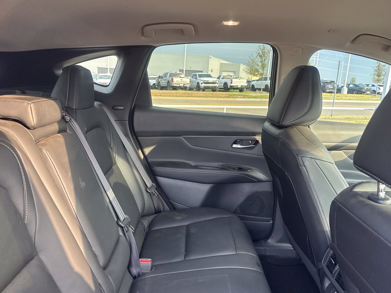 Certified 2025 Nissan Murano SV FWD image 33