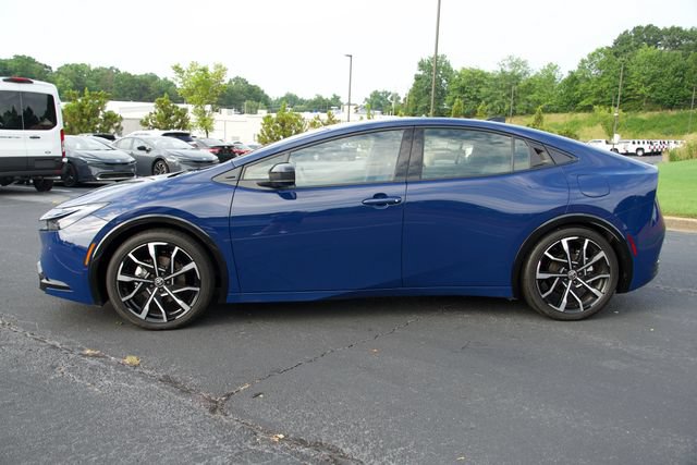 Used 2026 Toyota Prius Plug-In Hybrid FWD image 4