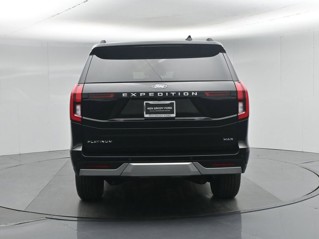 Certified 2025 Ford Expedition Max Platinum image 34