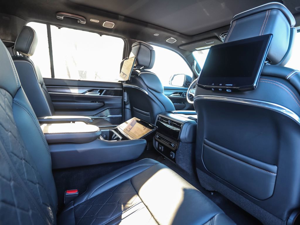 Used 2023 Jeep Grand Wagoneer L Series III w/ Rear Seat Video Group 1 image 19