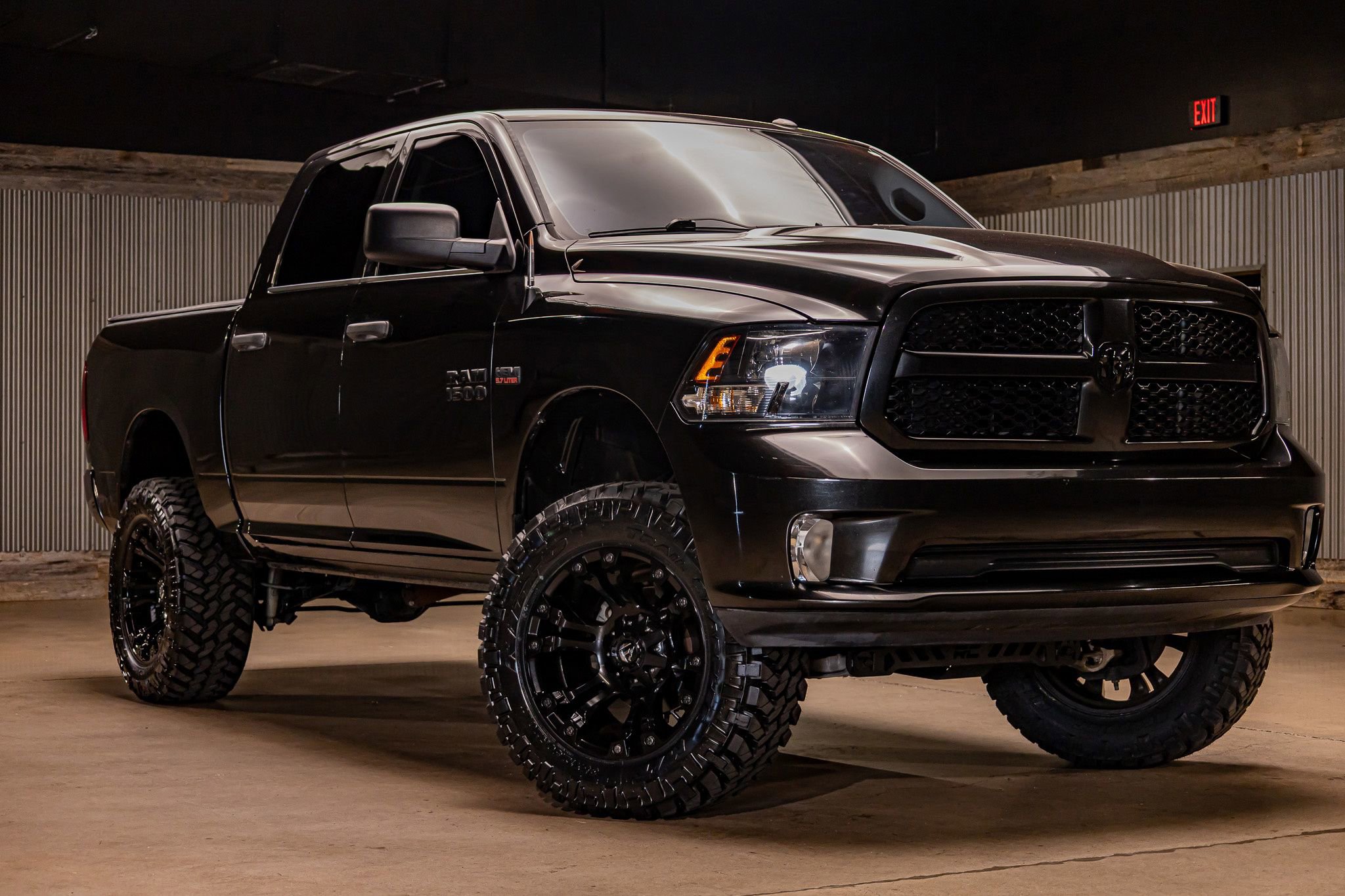 Used 2018 RAM 1500 Express w/ Black Ram 1500 Express Group