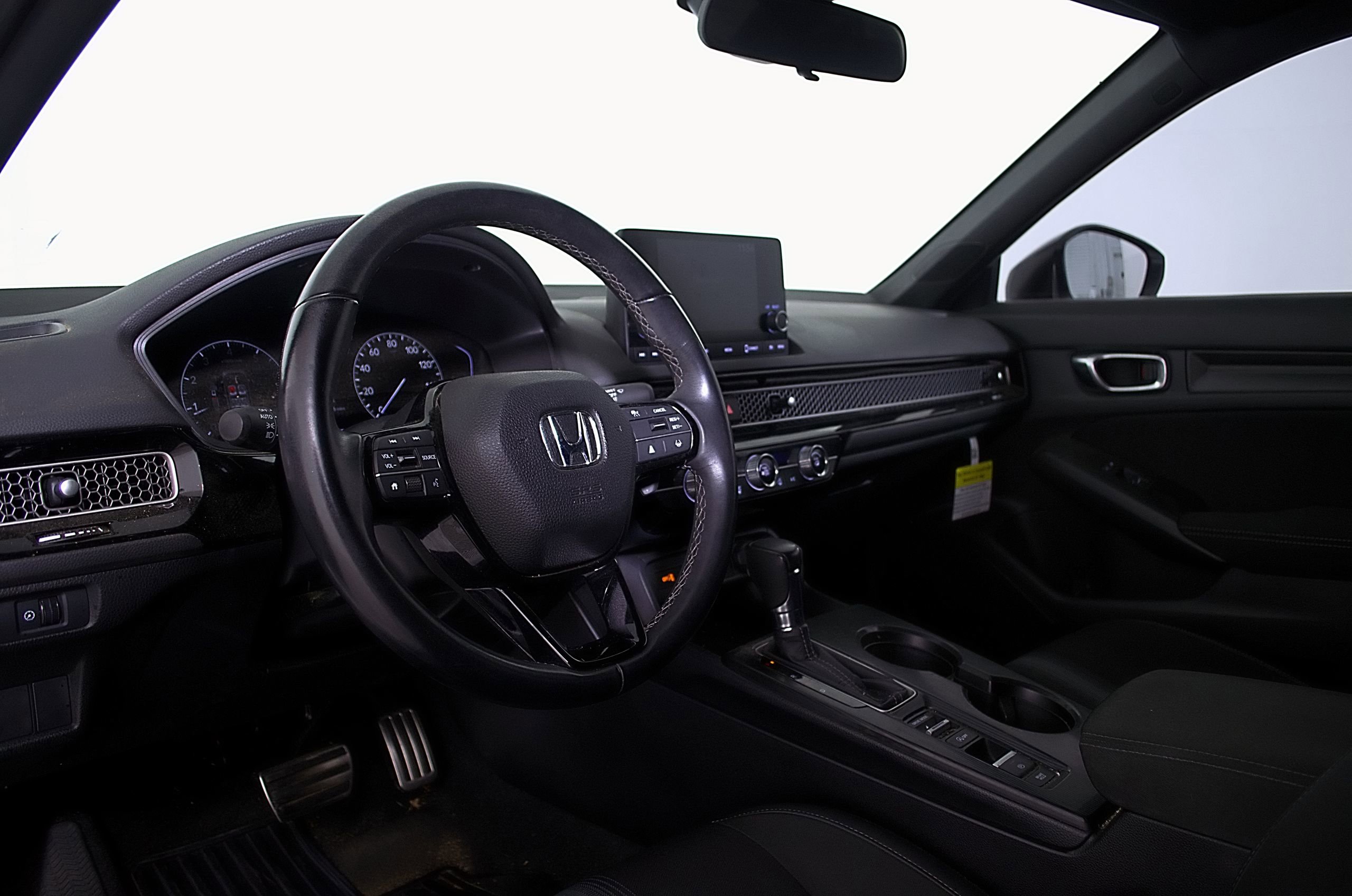 Used 2023 Honda Civic Sport image 13