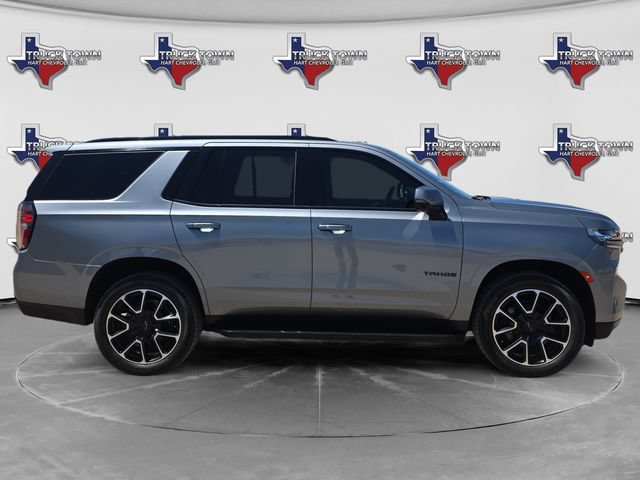 Used 2022 Chevrolet Tahoe RST w/ Luxury Package AWD/4WD image 2