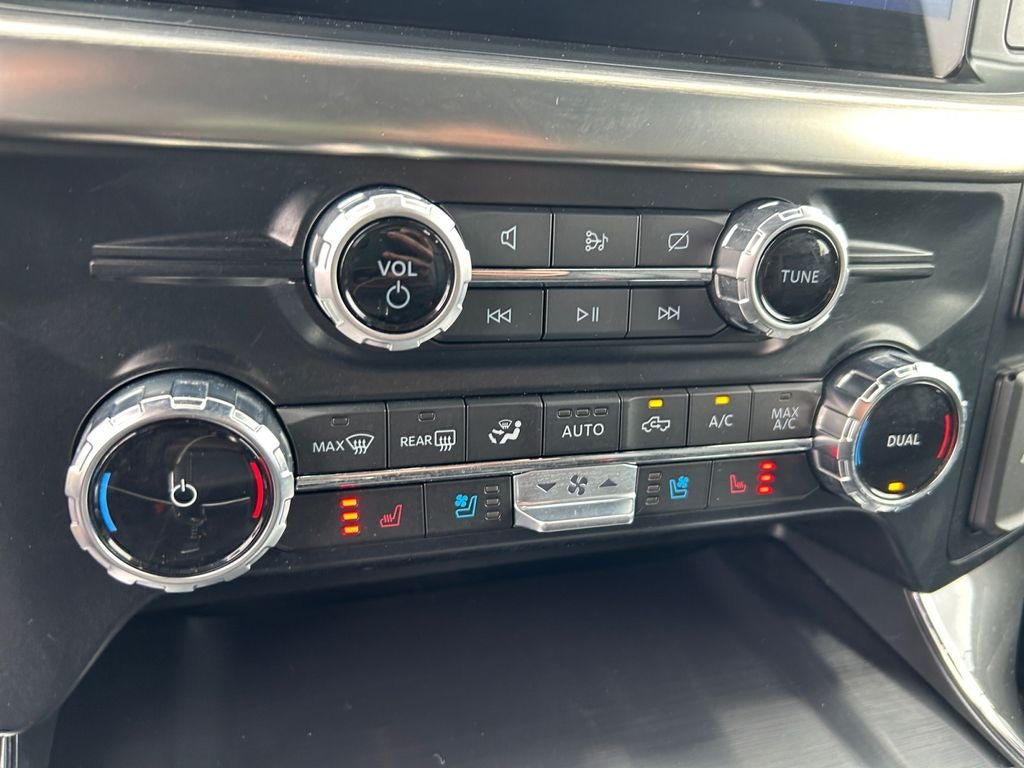Used 2023 Ford F150 Lariat AWD/4WD image 33