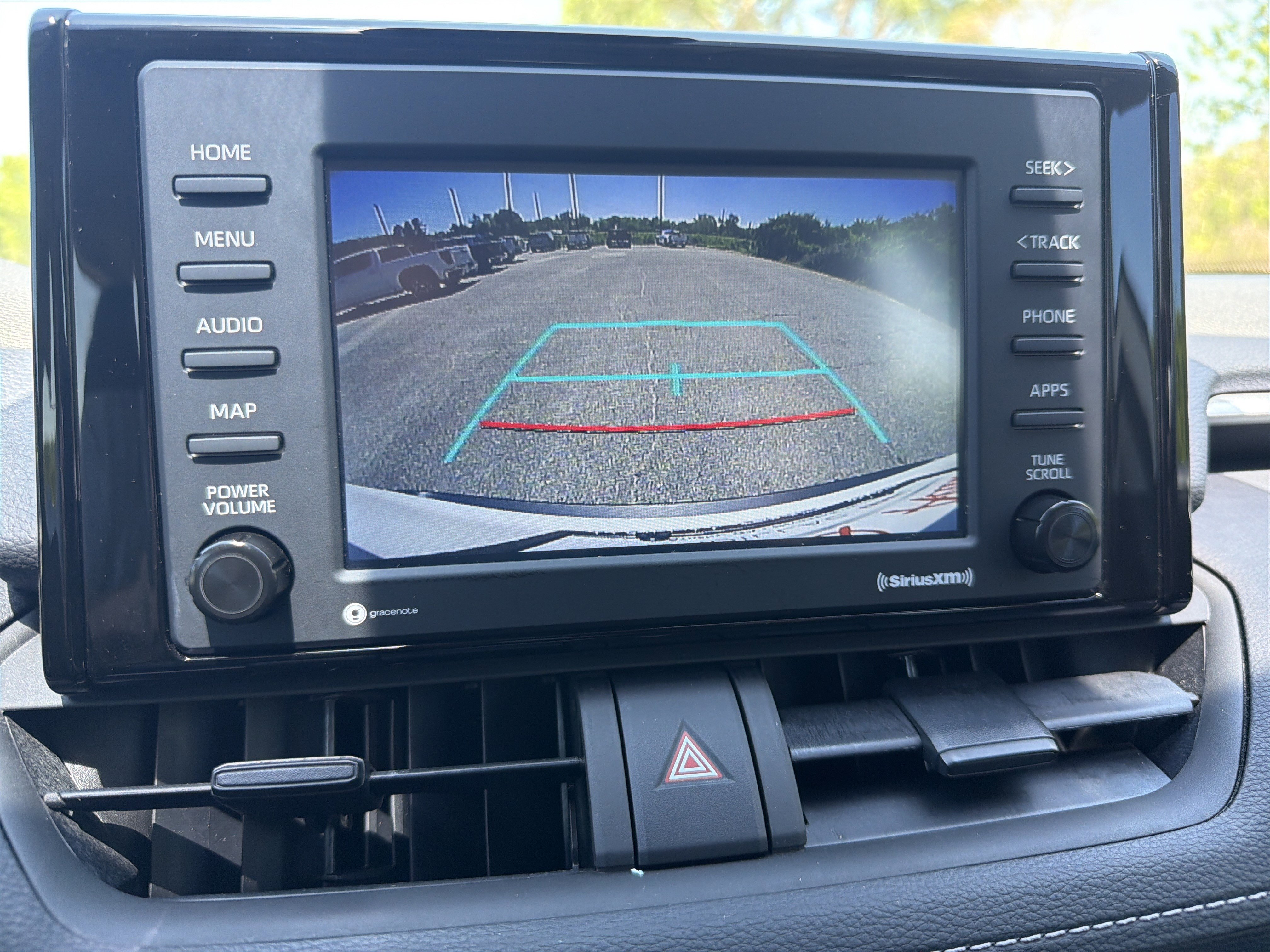 Used 2022 Toyota RAV4 XLE FWD image 28