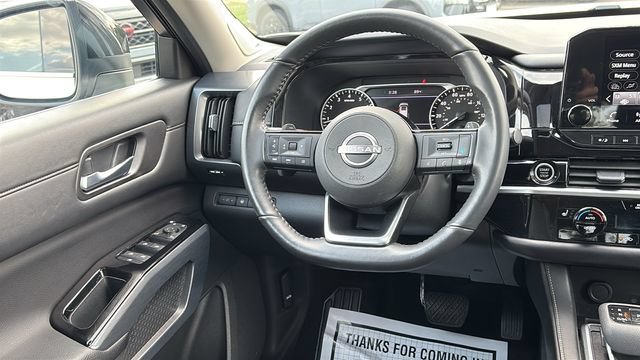 Certified 2024 Nissan Pathfinder SL w/ SL Premium Package AWD/4WD image 25