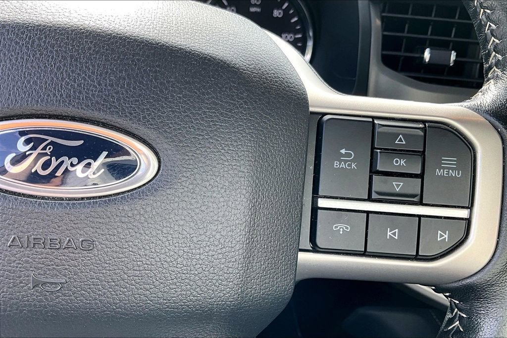 Used 2024 Ford Expedition XLT AWD/4WD image 27