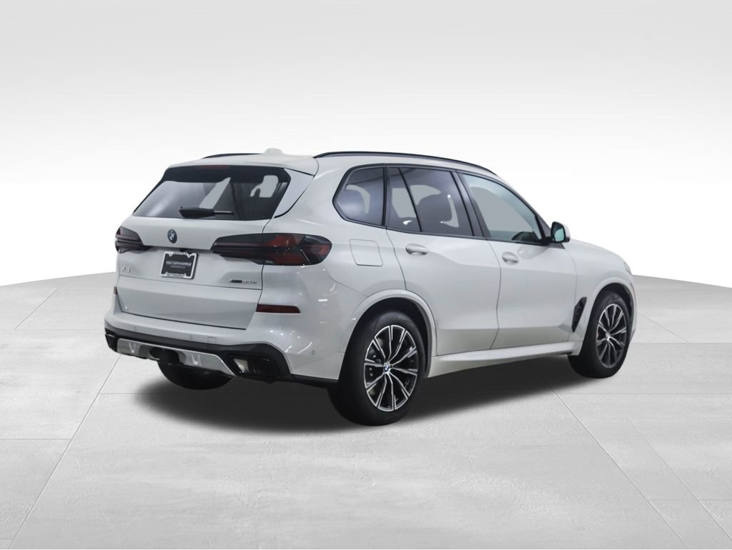 New 2026 BMW X5 xDrive50e w/ M Sport Package image 5