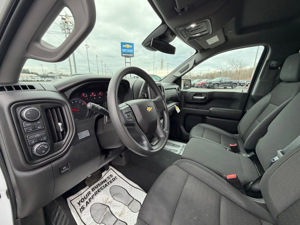 Used 2022 Chevrolet Silverado 1500 Custom AWD/4WD image 10