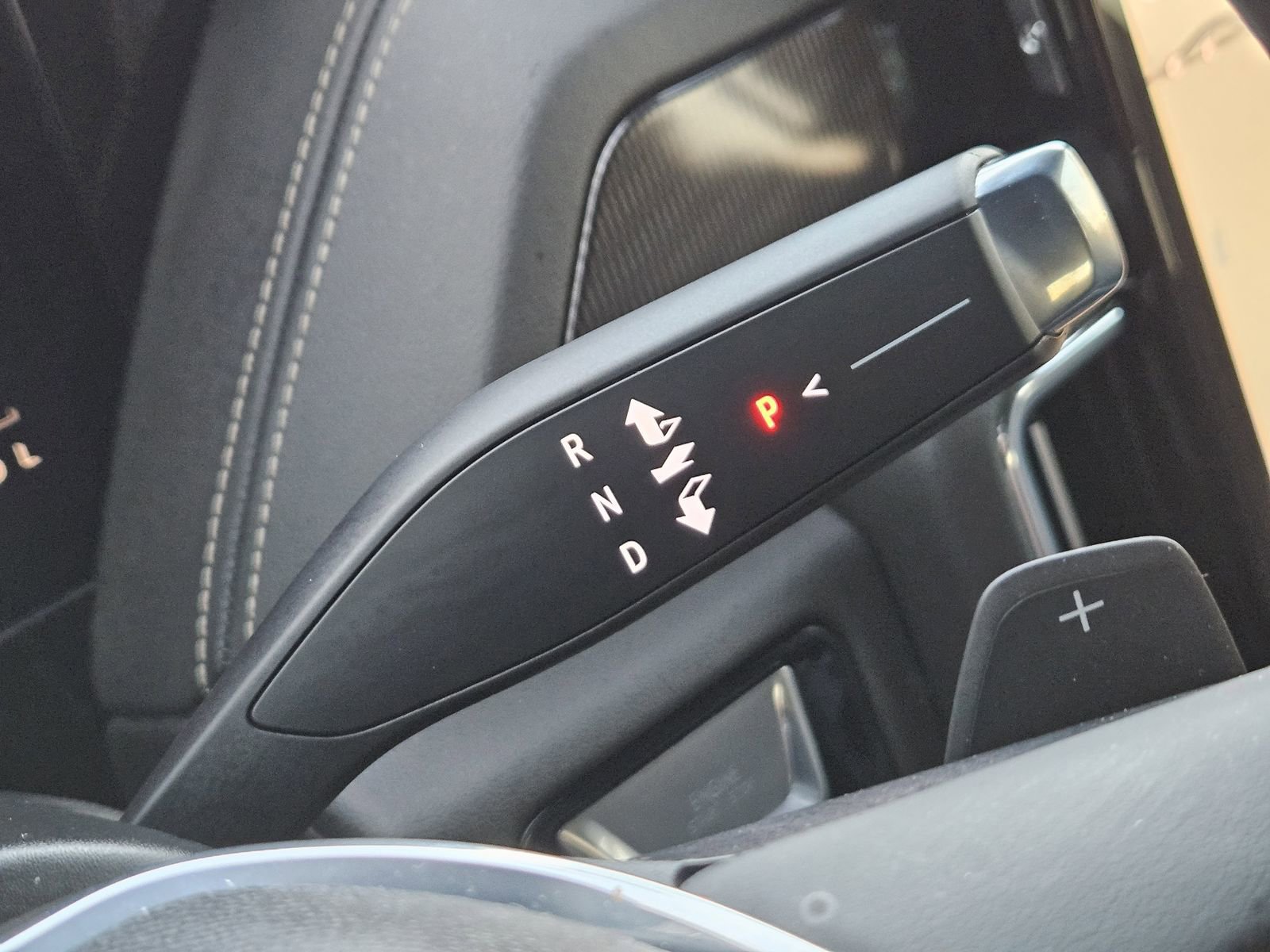 Used 2025 GMC Yukon Elevation AWD/4WD image 26