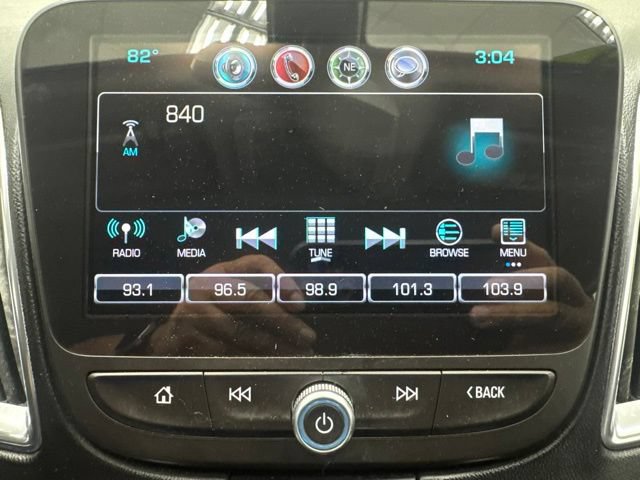Used 2016 Chevrolet Malibu Premier FWD image 16