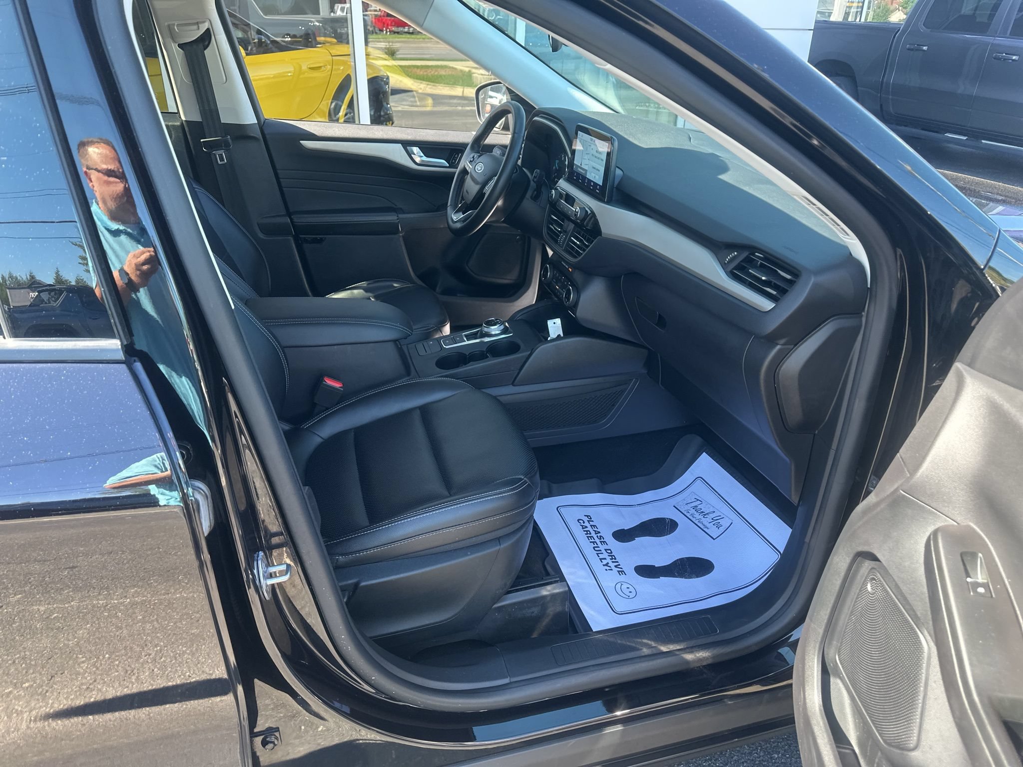 Used 2022 Ford Escape SEL AWD/4WD image 8