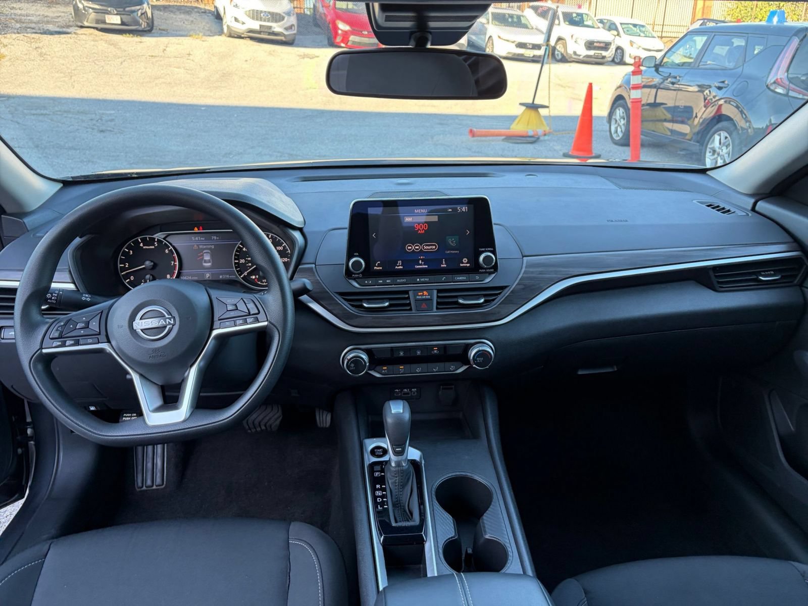 Used 2026 Nissan Altima 2.5 SV FWD image 31