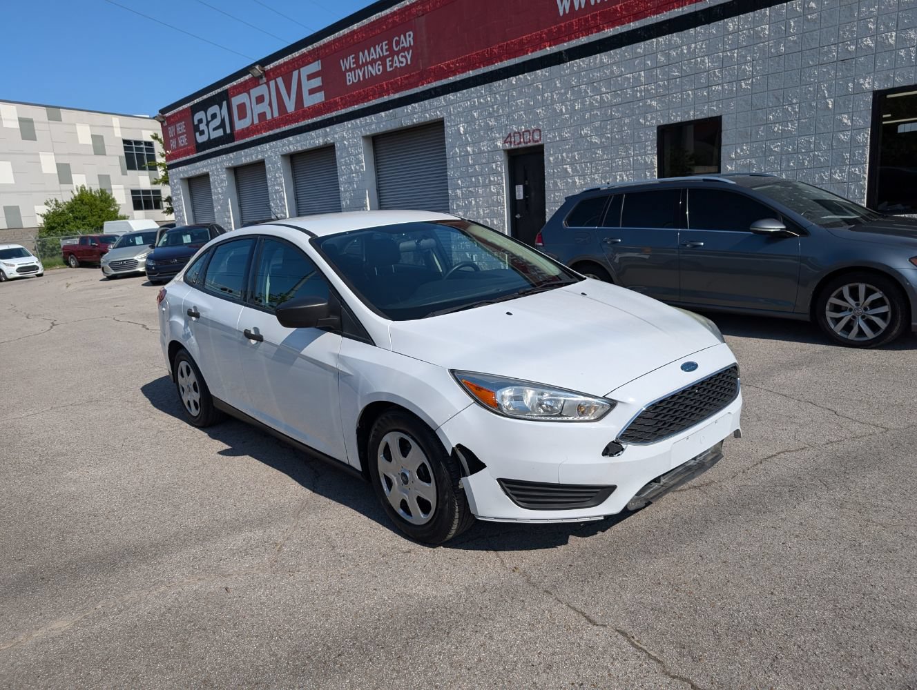 Used 2018 Ford Focus S FWD image 3