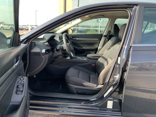 Used 2022 Nissan Altima 2.5 SV image 9