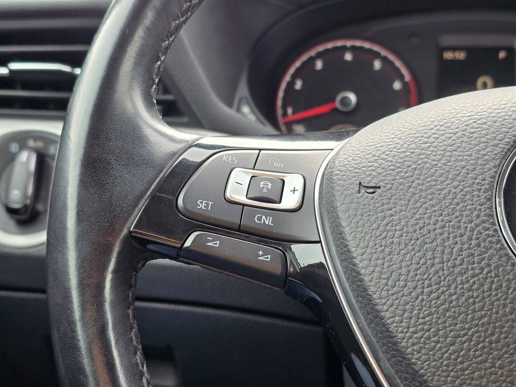 Used 2020 Volkswagen Passat 2.0T SE image 36