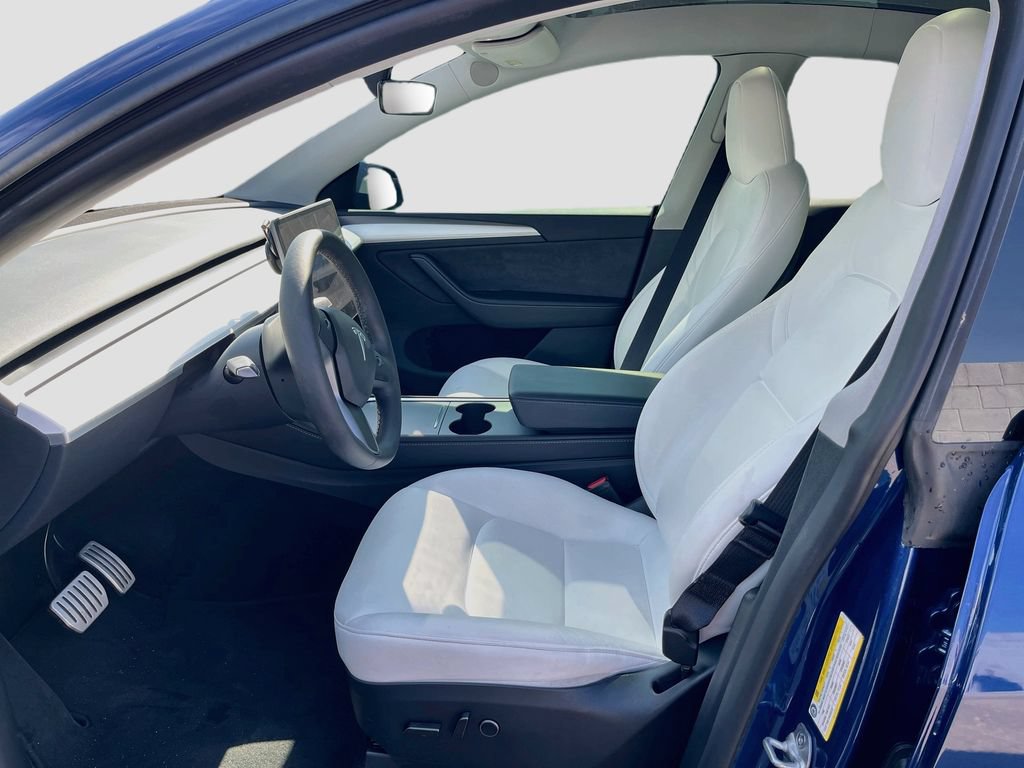 Used 2024 Tesla Model Y Performance AWD/4WD image 20
