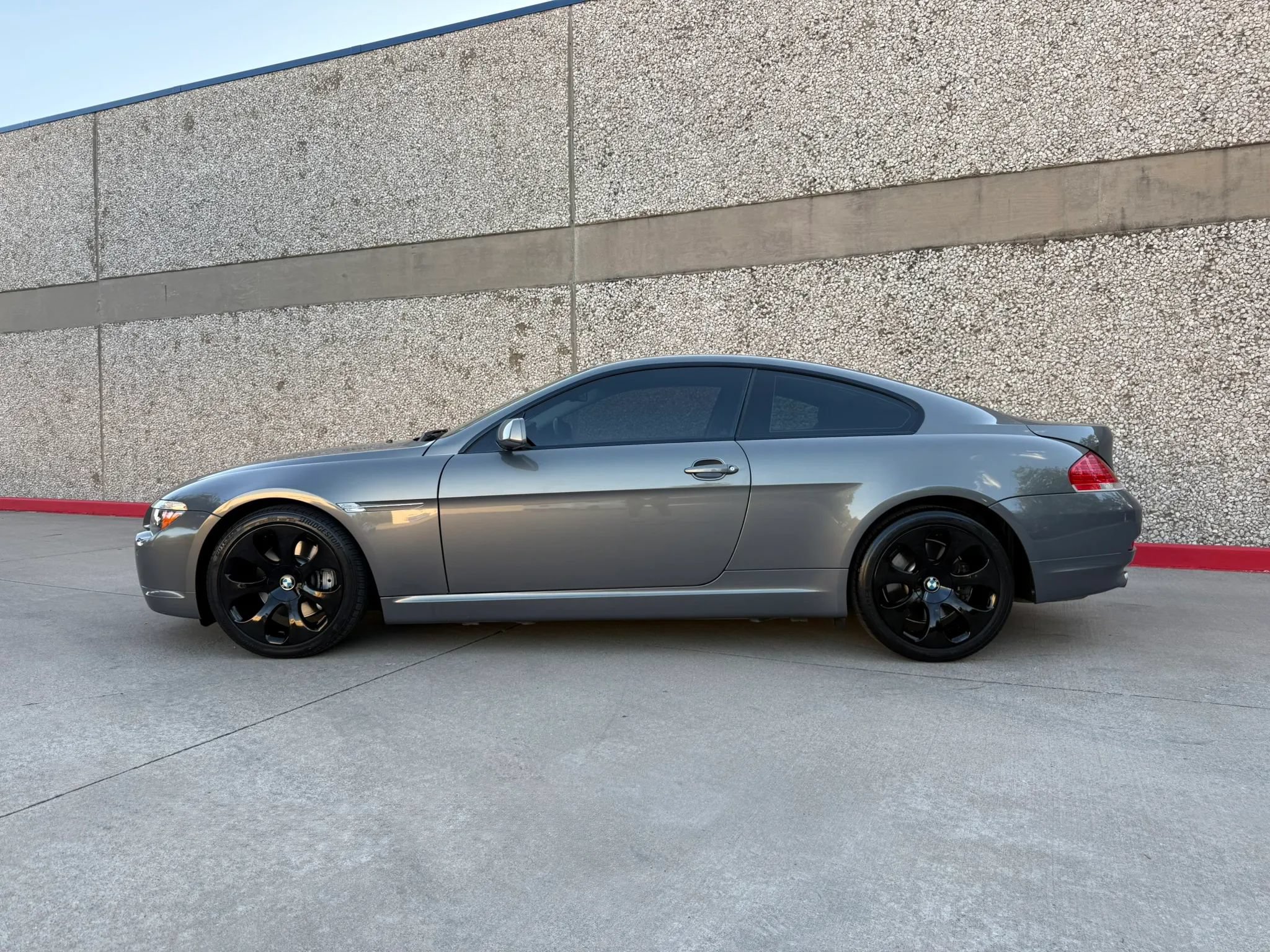 Used 2007 BMW 650i Coupe RWD image 3