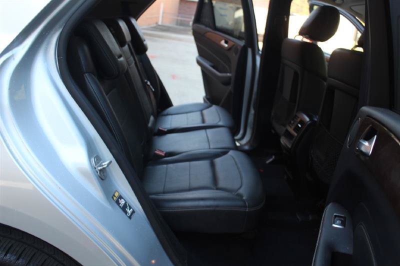 Used 2013 Mercedes-Benz ML 350 4MATIC image 8