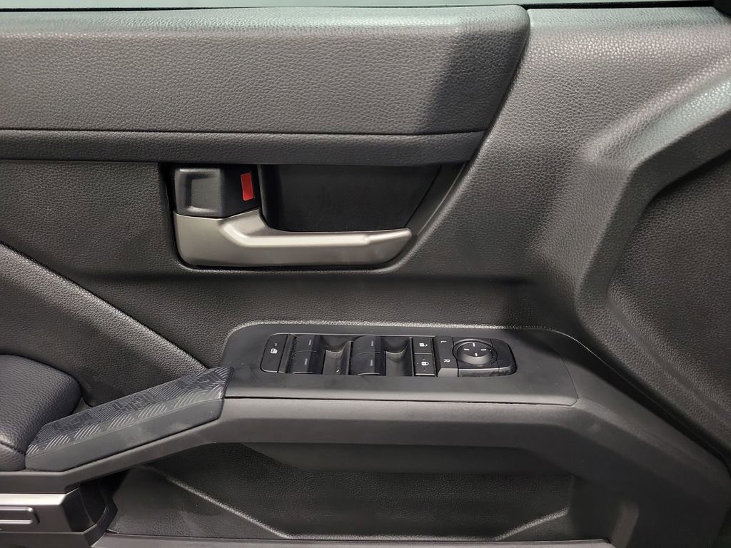Used 2024 Toyota Tacoma TRD Sport w/ TRD Sport Upgrade Package image 21