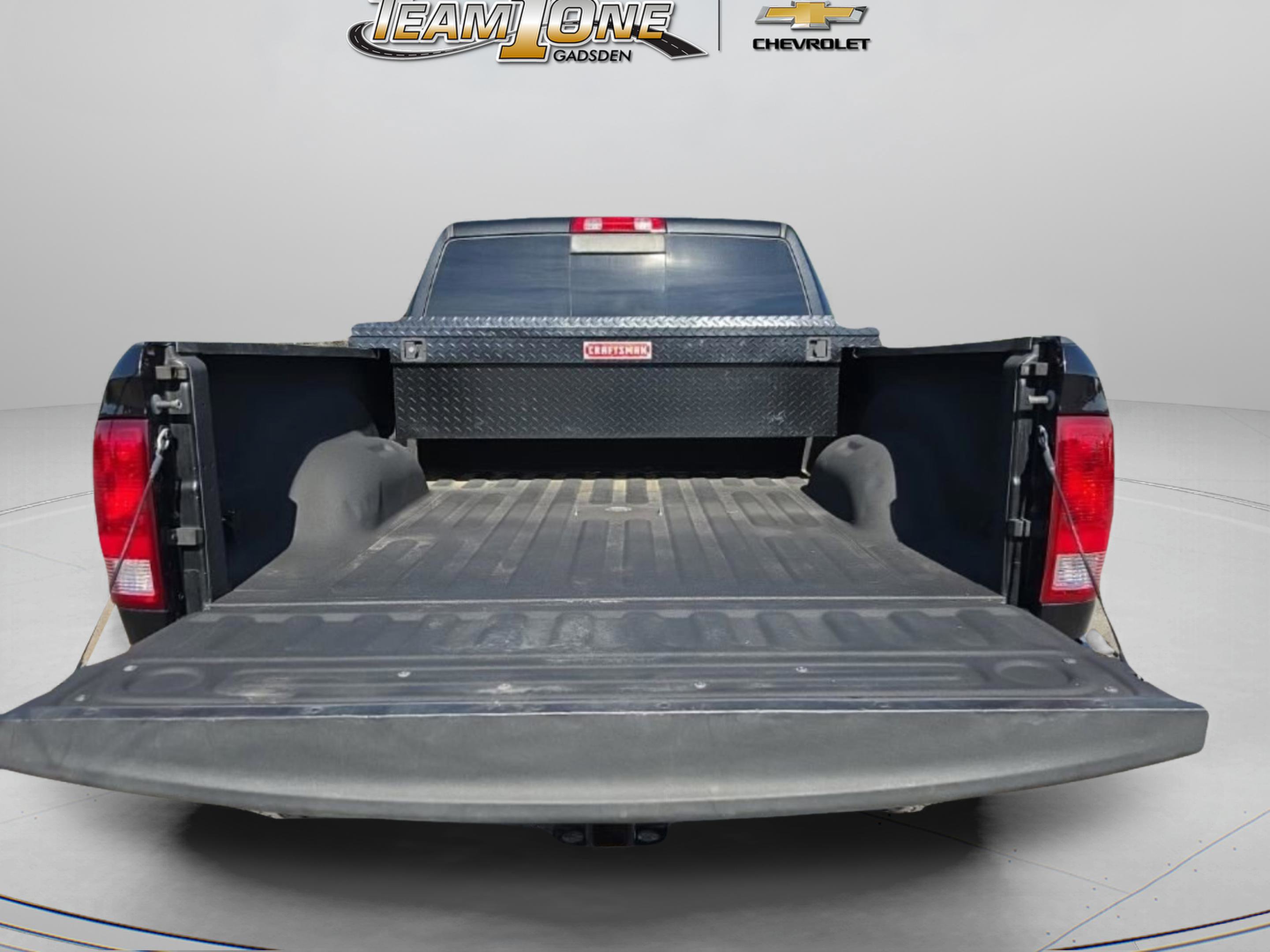 Used 2018 RAM 2500 SLT w/ Luxury Group AWD/4WD image 11