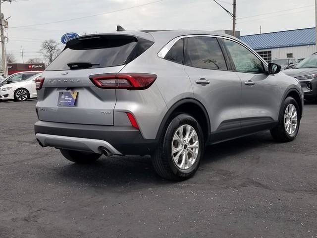 Certified 2023 Ford Escape Active AWD/4WD image 7