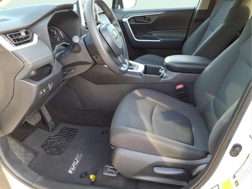 Used 2025 Toyota RAV4 LE FWD image 20