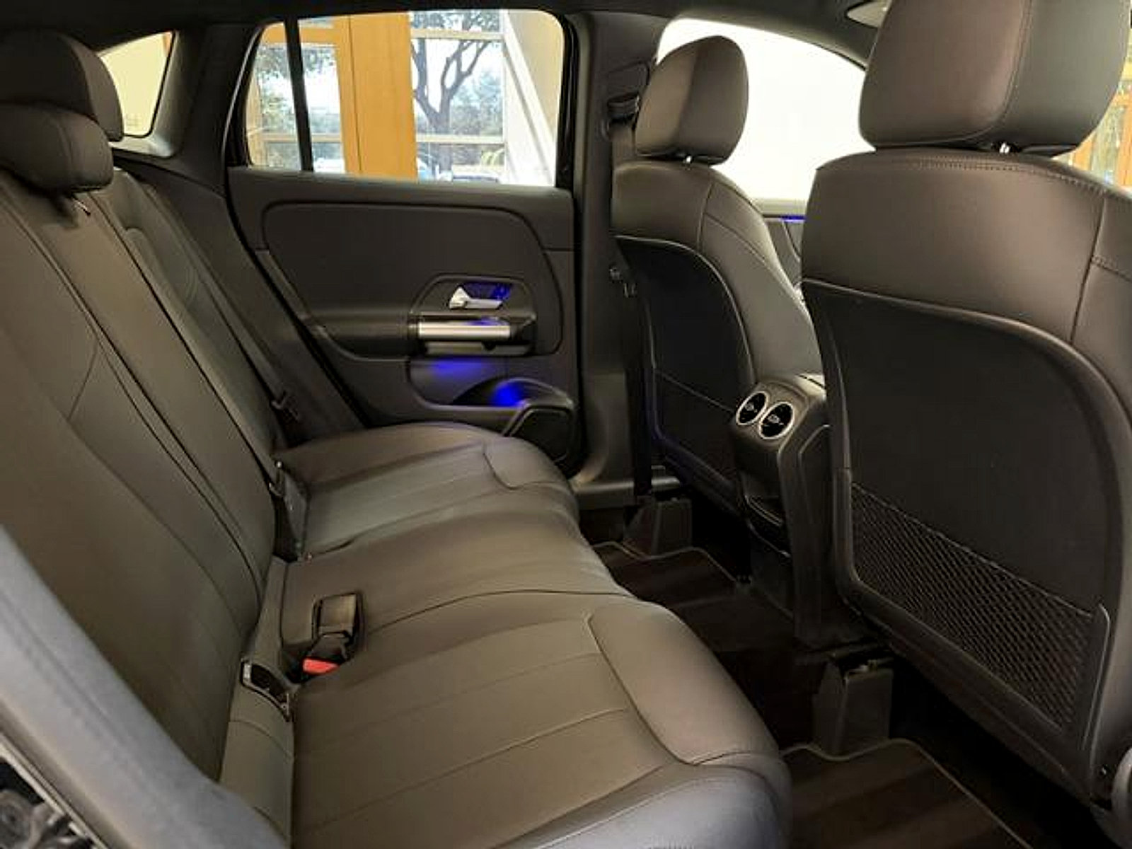 Certified 2025 Mercedes-Benz GLA 250 image 19