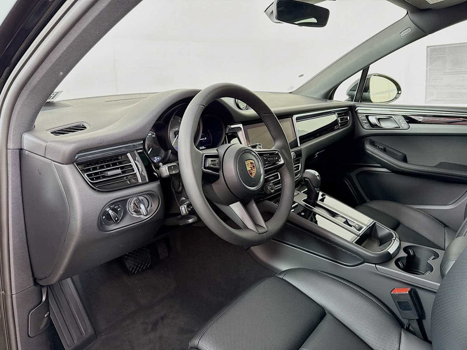 New 2026 Porsche Macan S AWD/4WD image 32