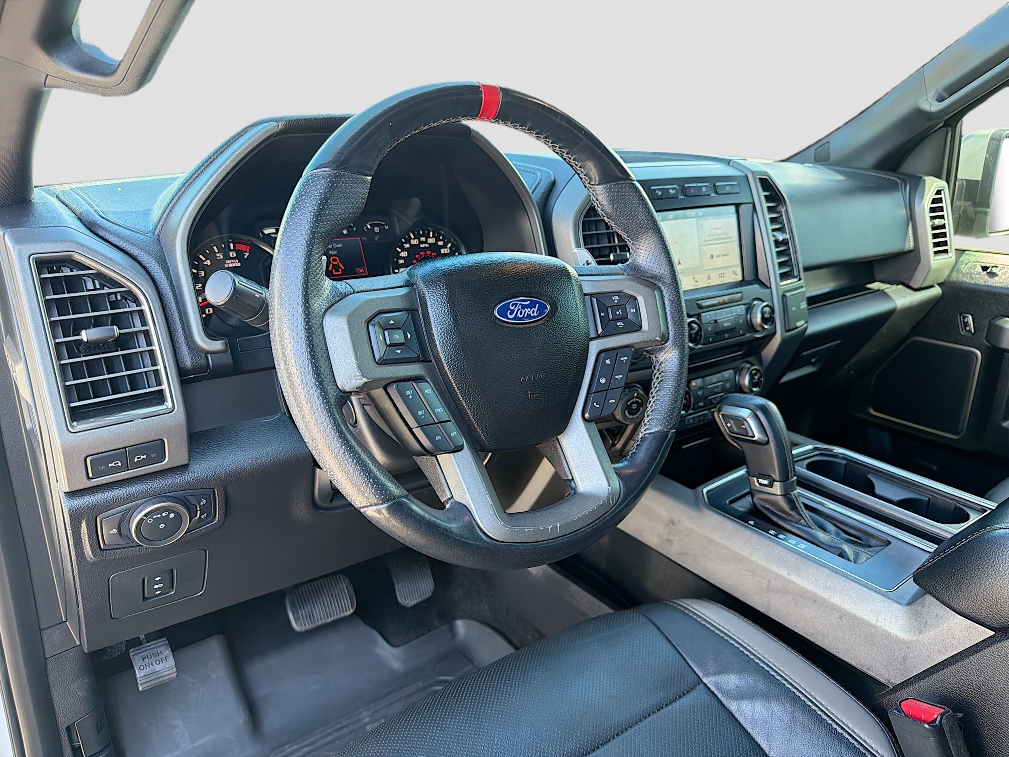 Used 2017 Ford F150 Raptor w/ Equipment Group 802A Luxury image 25