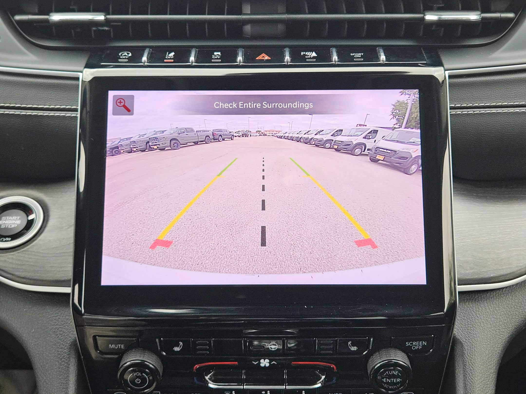 Used 2023 Jeep Grand Cherokee Limited RWD image 18