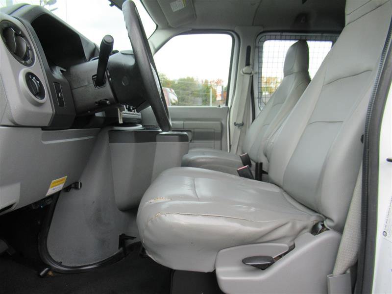 Used 2011 Ford E-250 and Econoline 250 w/ Insulation Pkg image 26