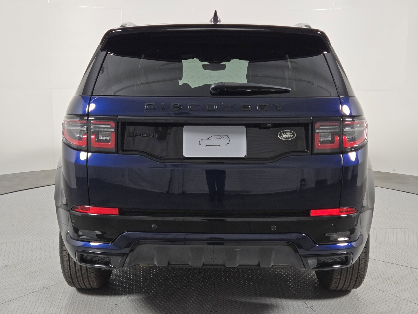 Used 2023 Land Rover Discovery Sport S R-Dynamic image 7
