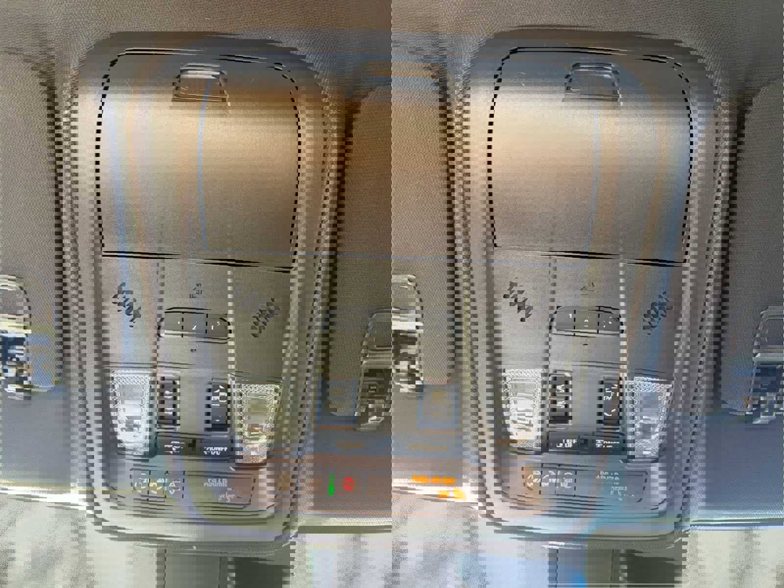 Used 2023 Cadillac XT4 Premium Luxury w/ Sun And Sound Package image 19