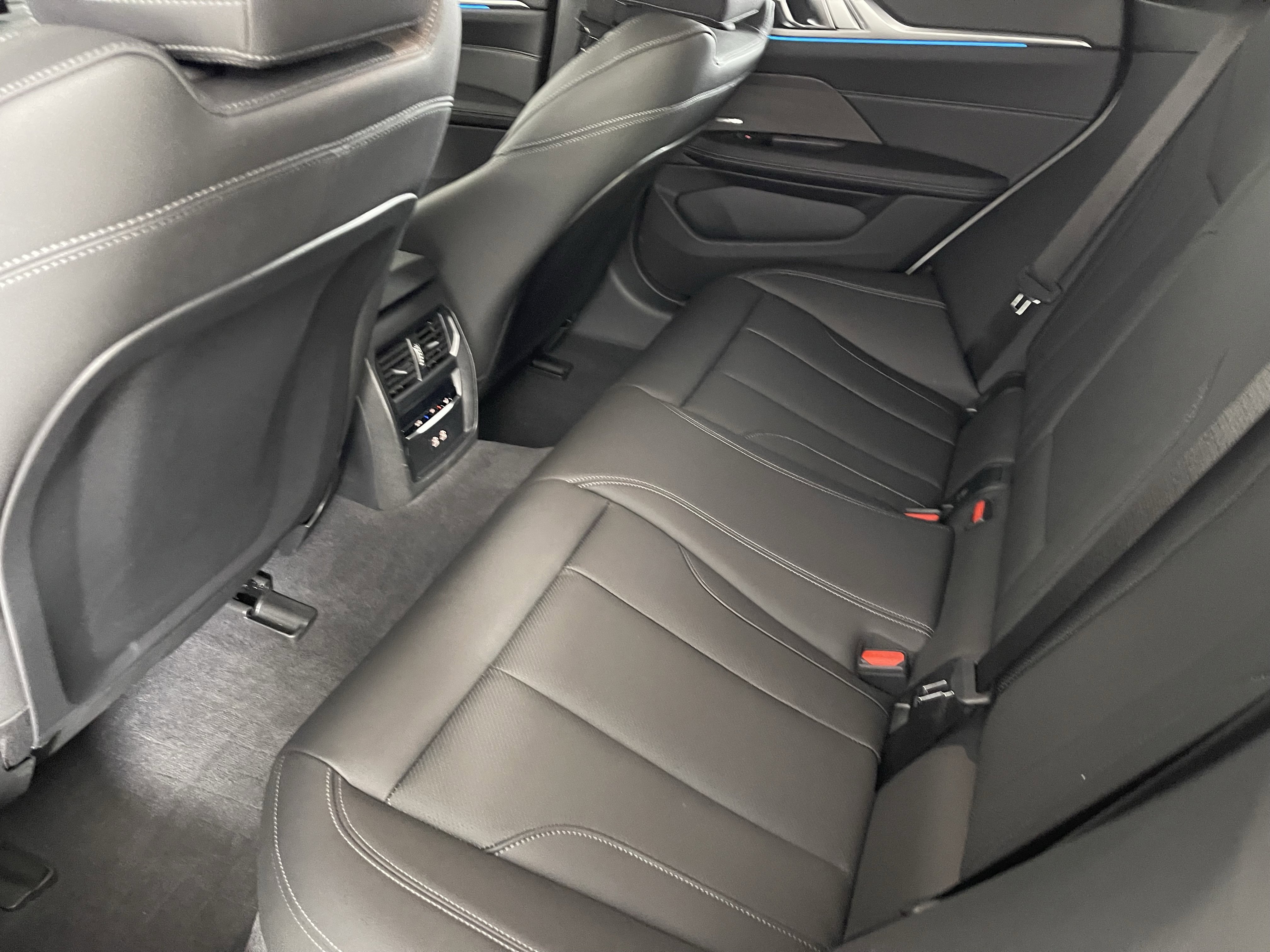 Certified 2025 BMW i4 xDrive40i w/ M Sport Package image 16