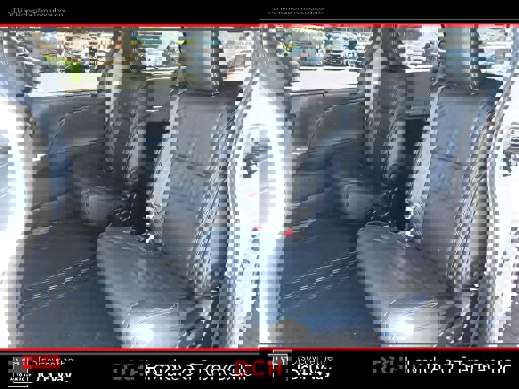 Used 2016 Toyota Sienna SE Premium image 19