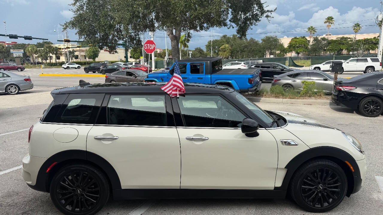 Used 2017 MINI Cooper Clubman S FWD image 4
