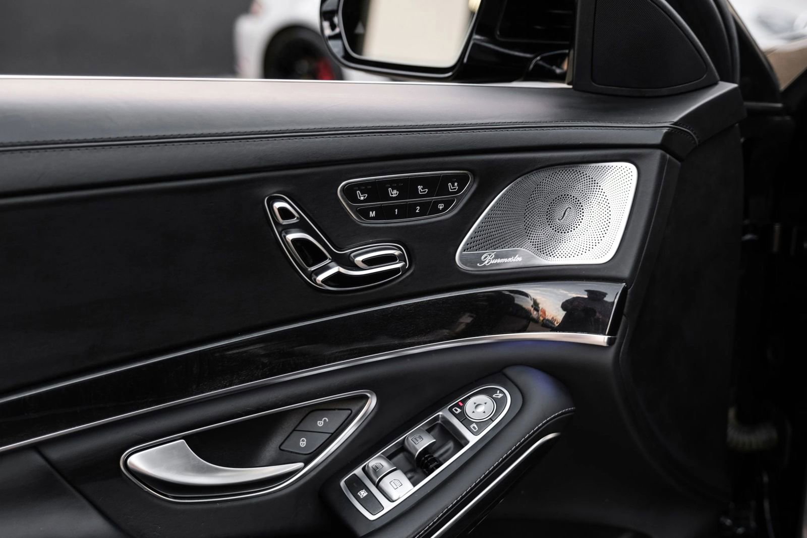 Used 2019 Mercedes-Benz S 63 AMG S 4MATIC Sedan image 34